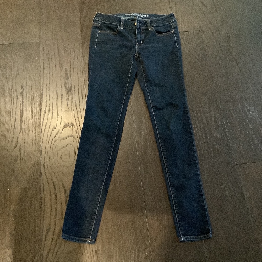 American Eagle Dark wash jegging size 2